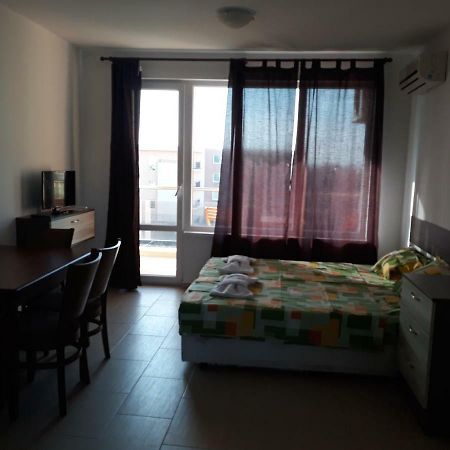 Anna Marina Apartments Sveti Vlas Dış mekan fotoğraf