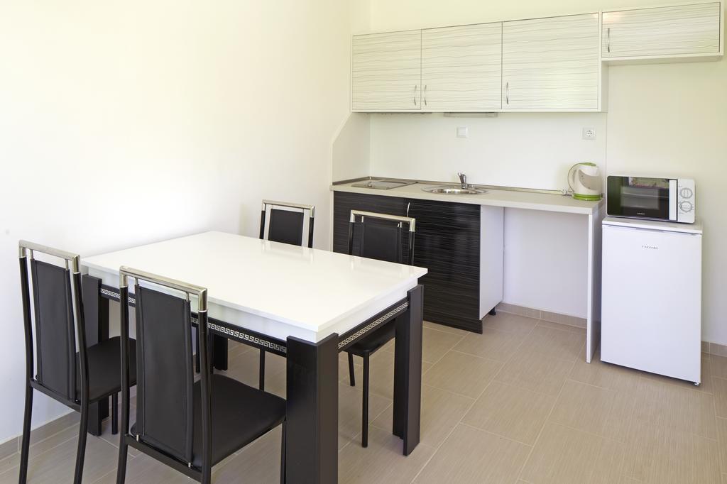 Anna Marina Apartments Sveti Vlas Dış mekan fotoğraf