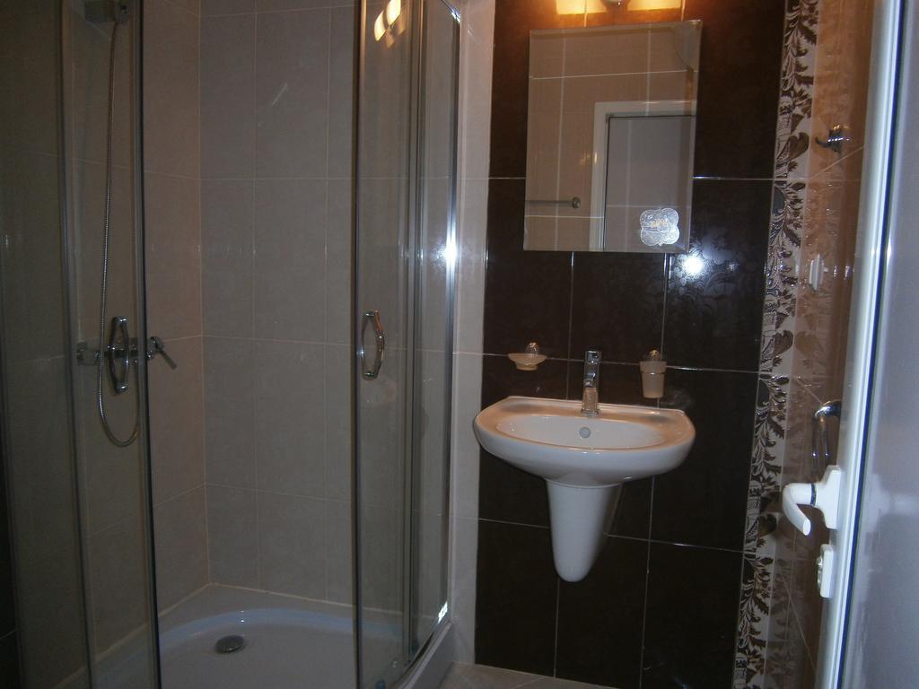 Anna Marina Apartments Sveti Vlas Dış mekan fotoğraf