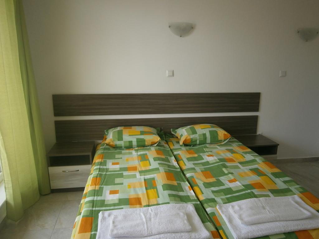 Anna Marina Apartments Sveti Vlas Dış mekan fotoğraf