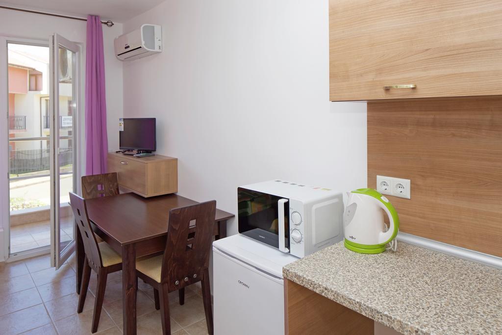 Anna Marina Apartments Sveti Vlas Dış mekan fotoğraf