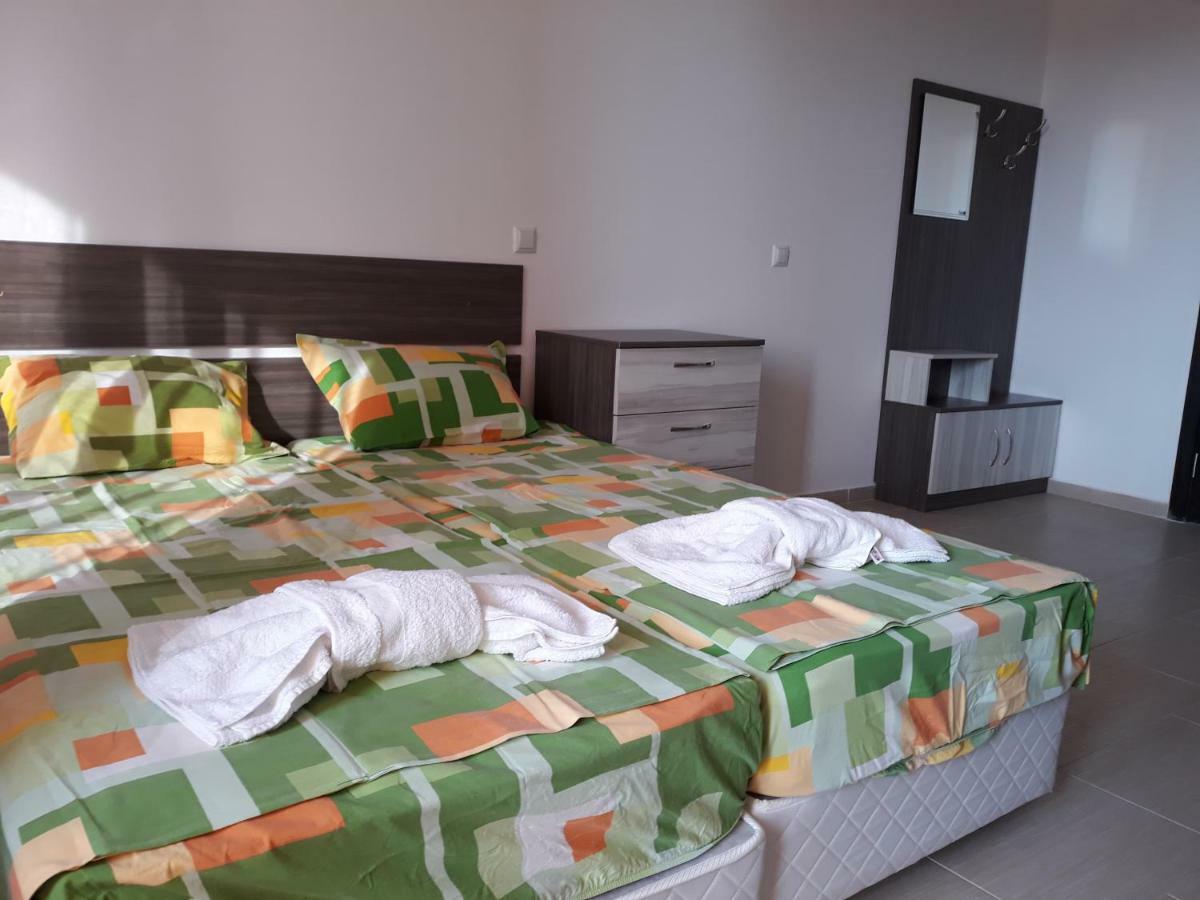 Anna Marina Apartments Sveti Vlas Dış mekan fotoğraf